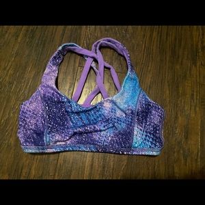 Fun pattern IVIVVA sports bra